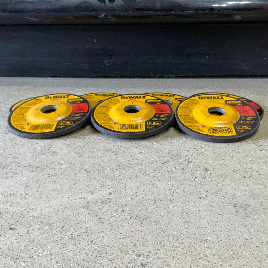 DEWALT High Performance Metal Grinding Wheels